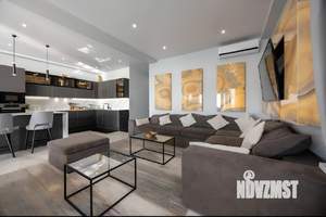 Дом 240м², 2-этажный, участок 8 сот.  