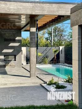 Дом 300м&sup2;, 2-этажный, участок 8 сот.  