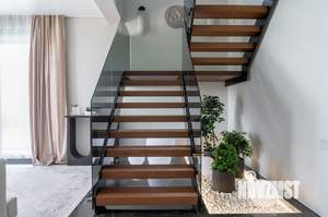 Дом 220м², 2-этажный, участок 7 сот.  