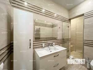 Таунхаус 271м², 3-этажный, участок 4 сот.  