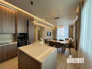 Дом 320м², 2-этажный, участок 10 сот.  