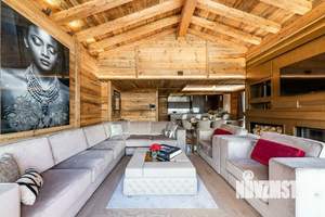 Дом 370м², 3-этажный, участок 10 сот.  