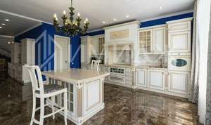 Дом 1250м², 3-этажный, участок 23 сот.  