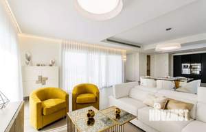 Дом 350м², 2-этажный, участок 10 сот.  