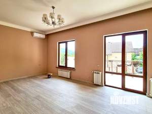 Дом 230м², 2-этажный, участок 8 сот.  