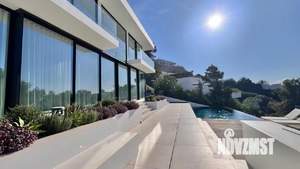 Коттедж 239м², 3-этажный, участок 3 сот.  