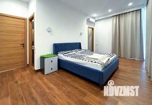 Дом 320м², 2-этажный, участок 5 сот.  