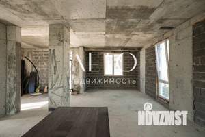 Дом 228м², 3-этажный, участок 5 сот.  