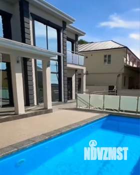 Дом 183м², 2-этажный, участок 4 сот.  