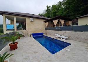 Дом 150м², 2-этажный, участок 5 сот.  