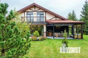 Дом 220м², 2-этажный, участок 10 сот.  