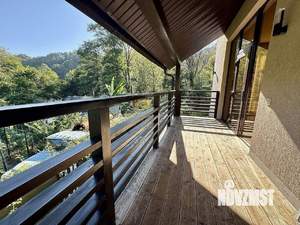 Дом 330м², 2-этажный, участок 10 сот.  