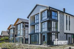 Дом 283м&sup2;, 3-этажный, участок 5 сот.  