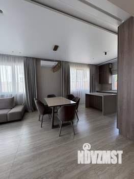 Дом 150м², 2-этажный, участок 3 сот.  