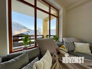 Дом 250м², 2-этажный, участок 10 сот.  