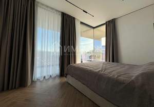 Дом 288м², 3-этажный, участок 8 сот.  