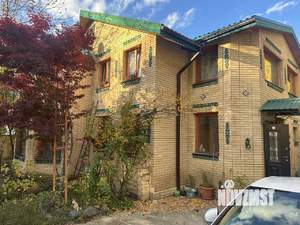 Дом 157м², 2-этажный, участок 4 сот.  