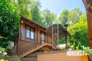 Дом 300м², 2-этажный, участок 14 сот.  