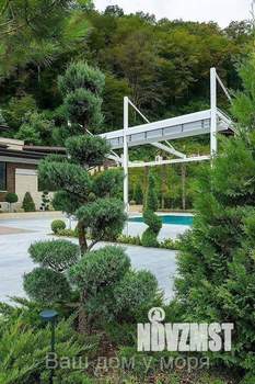 Дом 320м², 2-этажный, участок 32 сот.  