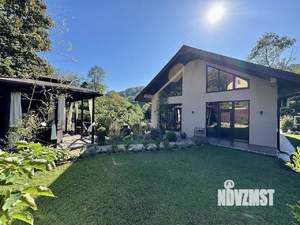 Дом 330м², 2-этажный, участок 10 сот.  