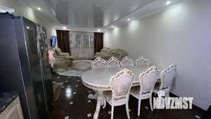 Дом 261м², 3-этажный, участок 4 сот.  