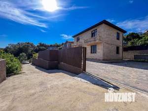 Дом 156м², 2-этажный, участок 6 сот.  