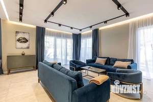 Дом 160м², 2-этажный, участок 5 сот.  
