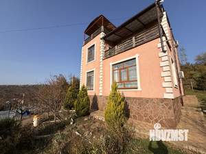 Коттедж 259м², 3-этажный, участок 9 сот.  