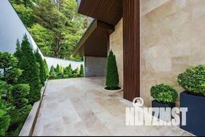 Дом 576м², 3-этажный, участок 12 сот.  