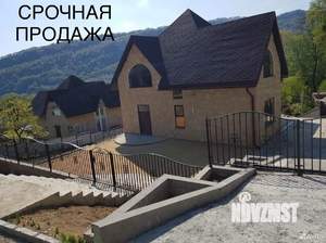 Коттедж 257м², 3-этажный, участок 8 сот.  