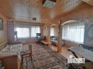 Дом 180м², 3-этажный, участок 10 сот.  