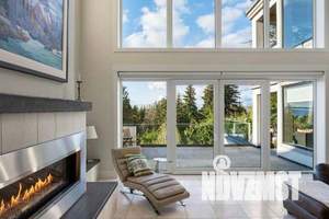 Дом 650м², 3-этажный, участок 128 сот.  