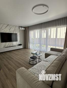 Дом 142м², 2-этажный, участок 3 сот.  