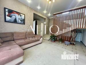 Коттедж 140м², 2-этажный, участок 5 сот.  