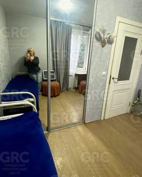 Дом 180м², 2-этажный, участок 6 сот.  