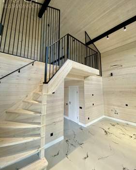 Дом 106м², 2-этажный, участок 6 сот.  