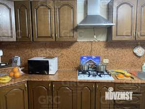 Дом 200м², 2-этажный, участок 8 сот.  
