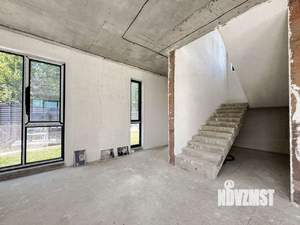 Дом 209м², 2-этажный, участок 5 сот.  