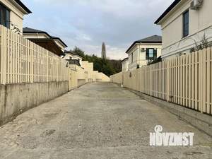 Дом 150м&sup2;, 2-этажный, участок 4 сот.  