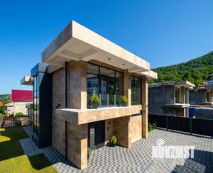 Коттедж 195м², 2-этажный, участок 4 сот.  