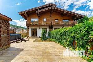 Коттедж 350м², 2-этажный, участок 10 сот.  