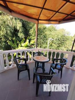 Дом 228м², 3-этажный, участок 11 сот.  