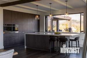 Дом 330м², 2-этажный, участок 9 сот.  