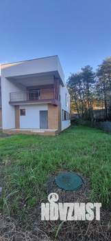 Коттедж 324м², 2-этажный, участок 6 сот.  