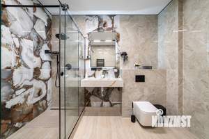 Дом 160м², 2-этажный, участок 6 сот.  