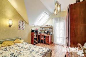 Дом 130м², 2-этажный, участок 6 сот.  