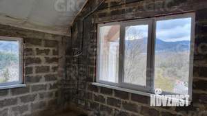 Дом 215м², 3-этажный, участок 11 сот.  
