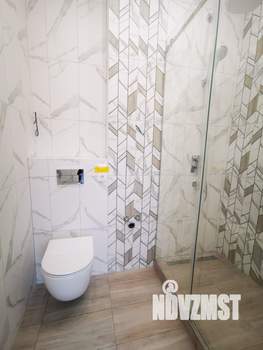 Коттедж 240м², 2-этажный, участок 4 сот.  