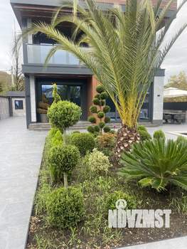 Дом 196м², 2-этажный, участок 6 сот.  