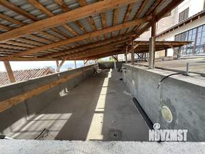 Коттедж 1200м&sup2;, 3-этажный, участок 23 сот.  